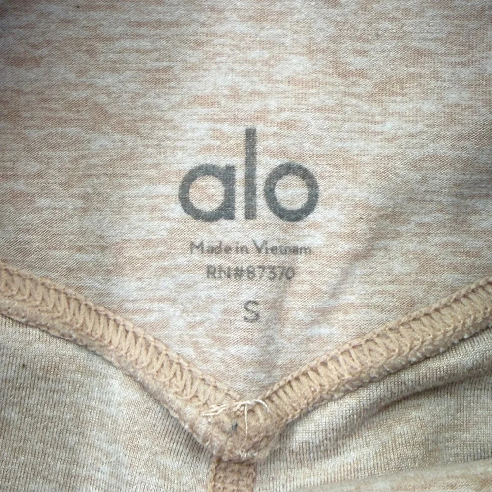 ALO Yoga brand alo